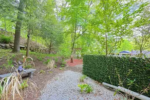 135 Locust St, Holliston, MA 01746 - Photo 33