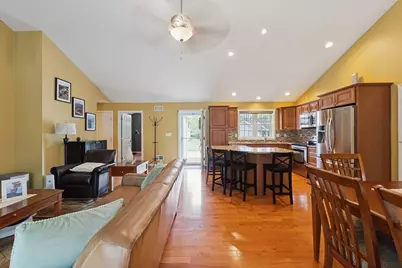 3080 Club House Dr, Dighton, MA 02715 - Photo 15
