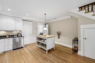 578 E Broadway, Boston, MA 02127 - Photo 9