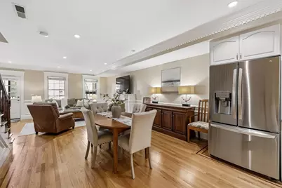 578 E Broadway #1, Boston, MA 02127 - Photo 5