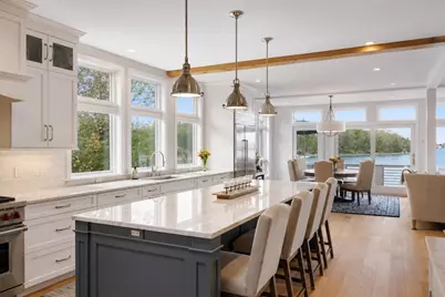 202 N Truro St, Hull, MA 02045 - Photo 11