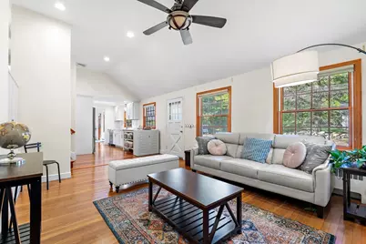 112 Page Rd, Bedford, MA 01730 - Photo 5