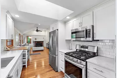 112 Page Rd, Bedford, MA 01730 - Photo 7