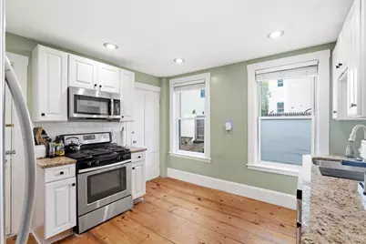 5 Osgood Pl #C, Amesbury, MA 01913 - Photo 3