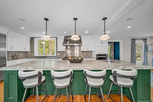 18 Ocean Ave, Newburyport, MA 01950 - Photo 3
