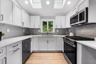 127 Prospect St, Wellesley, MA 02481 - Photo 3