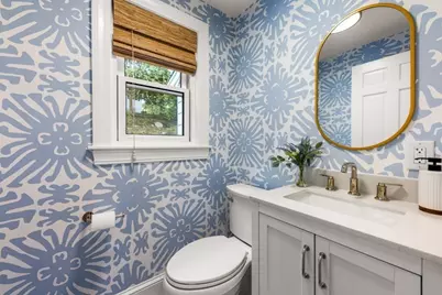 127 Prospect St, Wellesley, MA 02481 - Photo 21