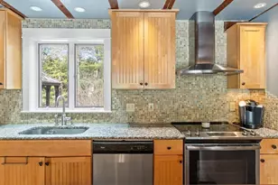 215 Wethersfield St, Rowley, MA 01969 - Photo 5