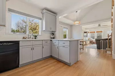 6 Adams St, Danvers, MA 01923 - Photo 5