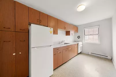 11 Colonial Village Dr #8, Arlington, MA 02474 - Photo 7