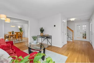 8 Autumn Ln, Natick, MA 01760 - Photo 5