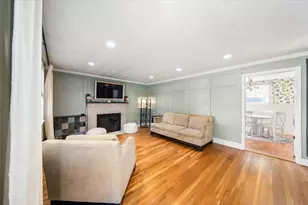 64 Holliston St, Medway, MA 02053 - Photo 5
