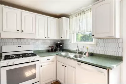 64 Holliston St., Medway, MA 02053 - Photo 7