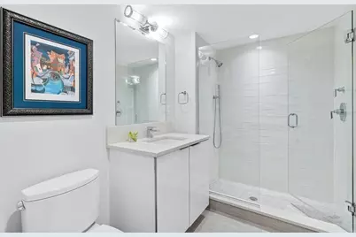 290 North St #2, Boston, MA 02113 - Photo 19