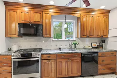 223 Franklin Street, Reading, MA 01867 - Photo 19