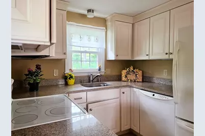 16 Pine Hollow Road, Falmouth, MA 02536 - Photo 7