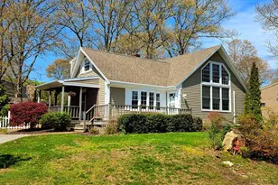16 Pine Hollow Rd, Falmouth, MA 02536 - Photo 1