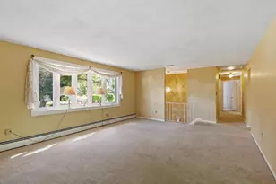 122 Milton St, Waltham, MA 02453 - Photo 3