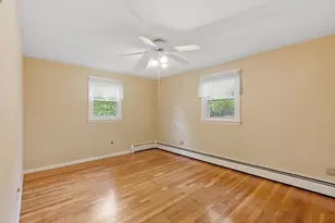 122 Milton St, Waltham, MA 02453 - Photo 11
