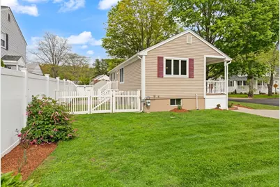 7 King Street, Reading, MA 01867 - Photo 19