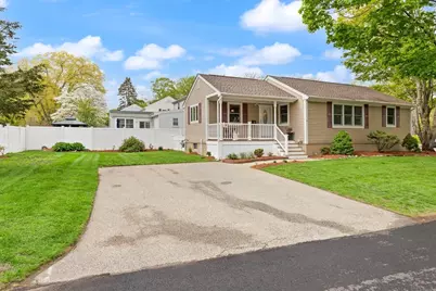 7 King Street, Reading, MA 01867 - Photo 3