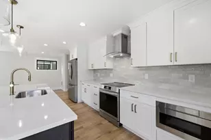 14 Garfield St, Northampton, MA 01062 - Photo 9