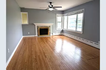 98 Pleasant View St, Methuen, MA 01844 - Photo 3