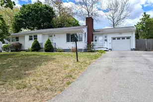 98 Pleasant View St, Methuen, MA 01844 - Photo 1