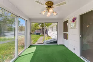 28 Mayflower Cir, Leicester, MA 01524 - Photo 13
