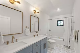 7 Massasoit Rd, Wellesley, MA 02481 - Photo 29