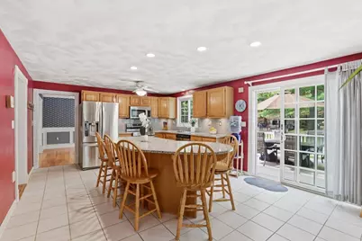 6 Packard Street, Woburn, MA 01801 - Photo 9