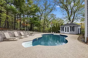 6 Packard St, Woburn, MA 01801 - Photo 31