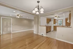 151 Edgewood Ave, Chicopee, MA 01013 - Photo 15