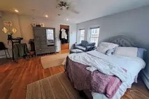 21 Moon St, Boston, MA 02113 - Photo 3