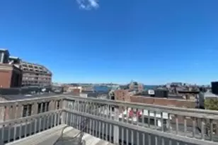 21 Moon St, Boston, MA 02113 - Photo 11
