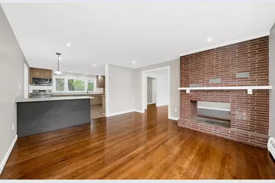 35 Peters St #1, North Andover, MA 01845 - Photo 9