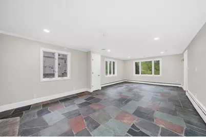 35 Peters St #1, North Andover, MA 01845 - Photo 3