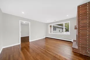 35 Peters St, North Andover, MA 01845 - Photo 11