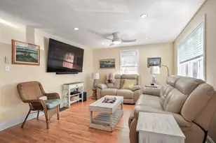 9 G St, Hull, MA 02045 - Photo 9