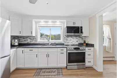 170 Glenallen St, Winchendon, MA 01475 - Photo 7
