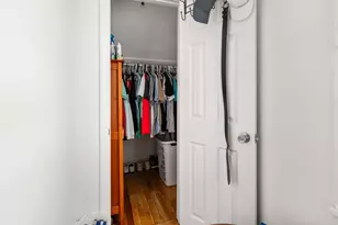 252 Shaw St, Lowell, MA 01851 - Photo 23