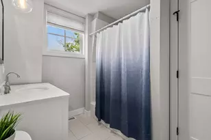 145 Stoughton St, Boston, MA 02125 - Photo 11