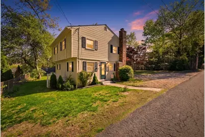 12 Knollwood Rd, Southwick, MA 01077 - Photo 3