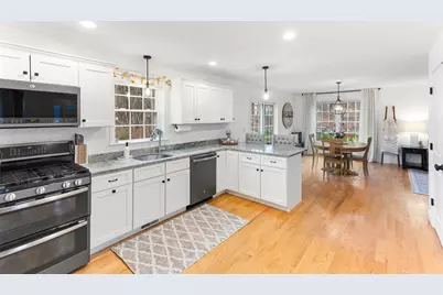 11 Highland St, Easton, MA 02375 - Photo 11