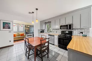 3 London Ct, Boston, MA 02128 - Photo 9