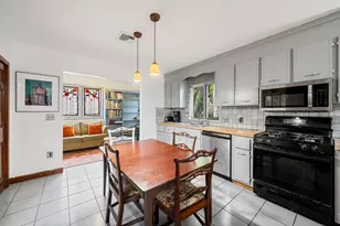 3 London Ct, Boston, MA 02128 - Photo 7