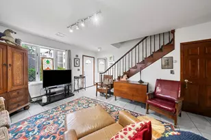 3 London Ct, Boston, MA 02128 - Photo 5