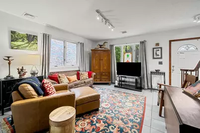 3 London Court, Boston, MA 02128 - Photo 3