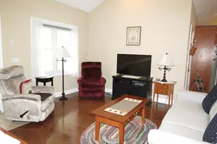 12 Driftwood Ln, Rockland, MA 02370 - Photo 5