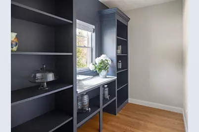 10 Hillcrest Rd, Burlington, MA 01803 - Photo 7